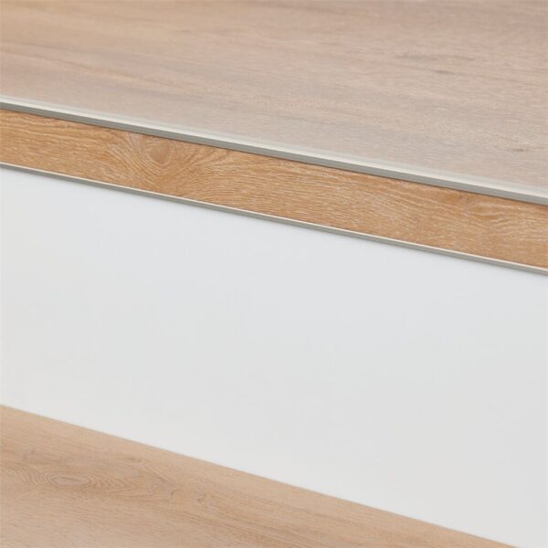 Stootbord - Ambiant RAL 9016 Wit Steenstructuur - 18 x 130 cm - Traprenovatie PVC